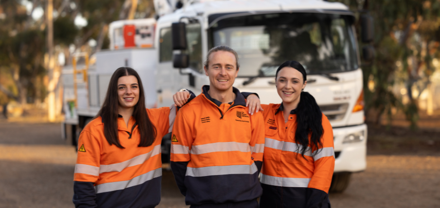 Mt Barker and Victor Harbor Depot Apprentices, Laycee, Todd, Tess. 905 x 428